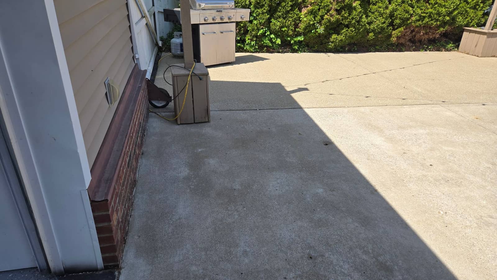 Pressure Washing in Southern Indiana after Elite Exteriors service — Driveway Transformation